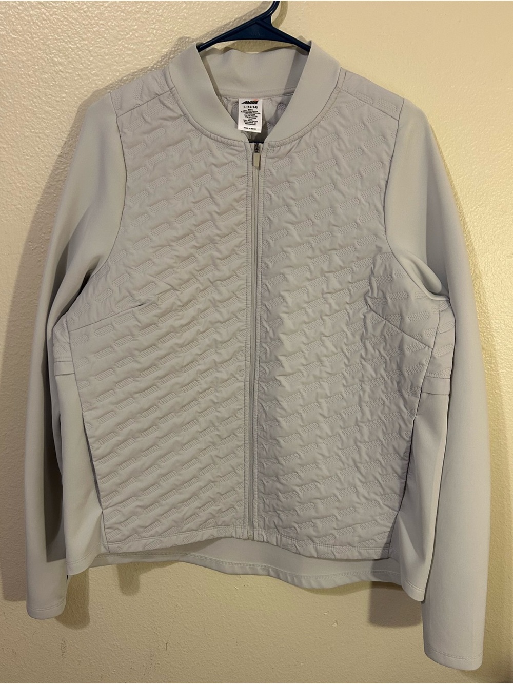 Women’s Avia quilted running jacket in Gray Size Large 12-14